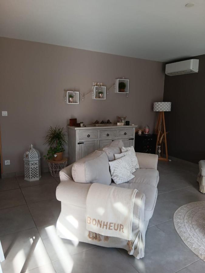 شقة Chambre Cosy Non Fumeur Châteaurenard المظهر الخارجي الصورة